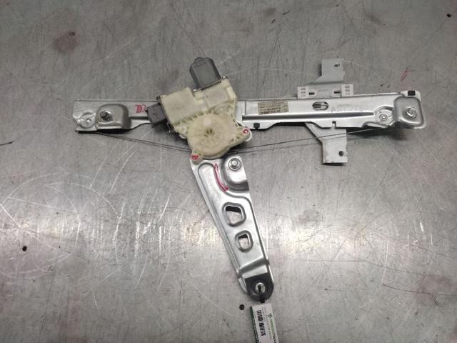 Mechanizm podnoszenia szyby drzwi przednich prawych 9682808880 PEUGEOT