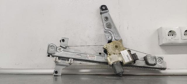 Mechanizm podnoszenia szyby drzwi przednich prawych 9682808880 PEUGEOT