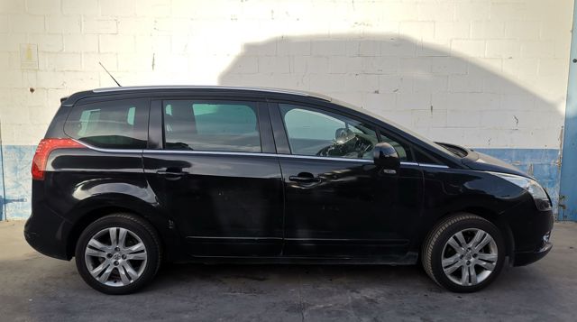 Mechanizm podnoszenia szyby drzwi przednich prawych 9682808880 PEUGEOT