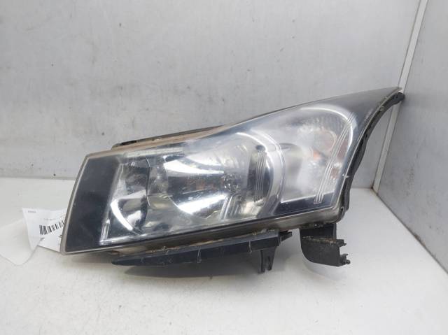 Reflektor lewy 96828236 GM
