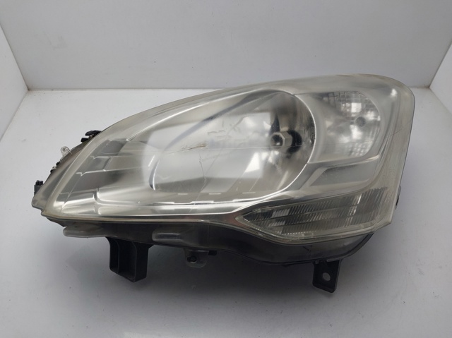 Reflektor lewy 9682828280 PEUGEOT