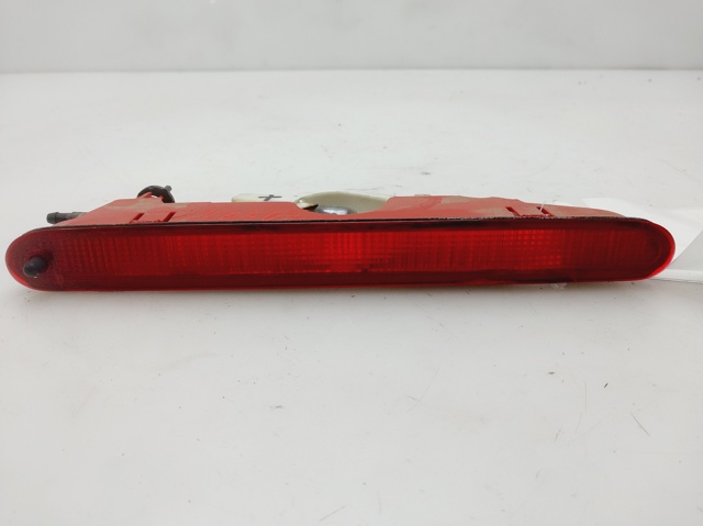 Lampa stop tylna dodatkowa 9682830180 PEUGEOT