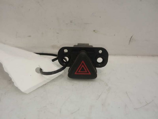 Przycisk włączania światła awaryjnego 96828350 GM