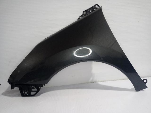 Błotnik przedni lewy 9682889480 PEUGEOT