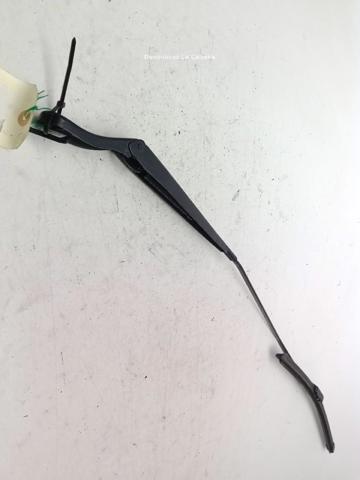 Ramię wycieraczki szyby przedniej 9682974780 PEUGEOT