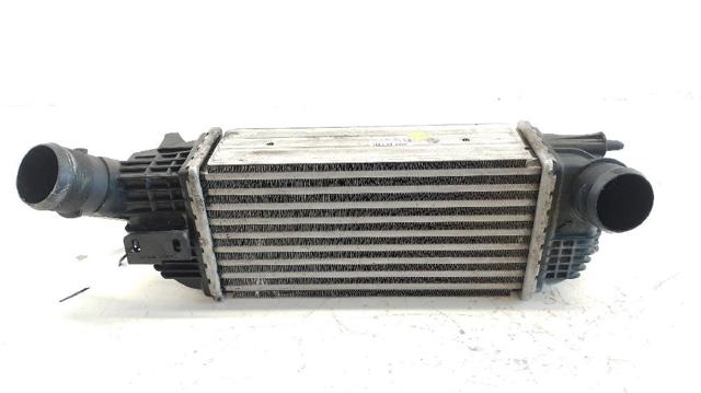 Chłodnica intercoolera 9683009680 PEUGEOT