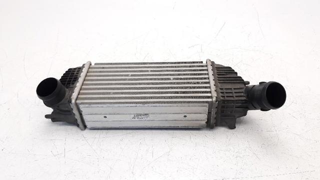 Chłodnica intercoolera 9683009680 PEUGEOT