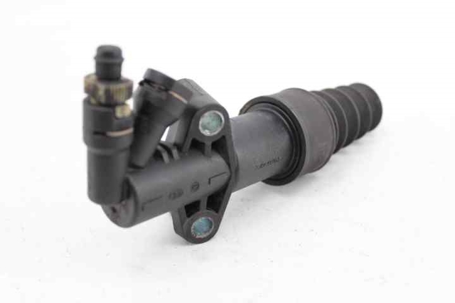 Cylinder roboczy sprzęgła 9683039580 PEUGEOT