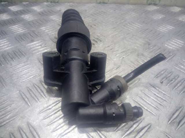 Cylinder roboczy sprzęgła 9683039580 PEUGEOT