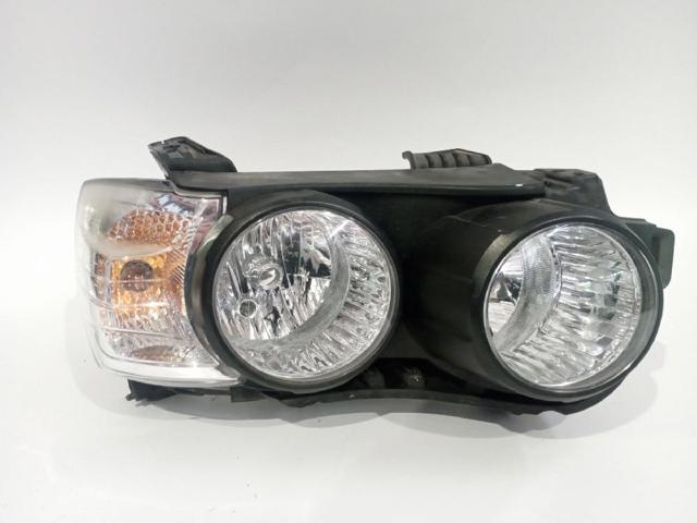 Reflektor prawy 96831062 GM