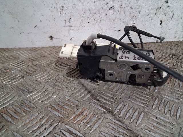 Zamek drzwi przednich lewych 9683417880 PEUGEOT