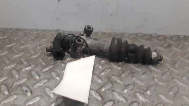 Cylinder roboczy sprzęgła 9683750480 PEUGEOT