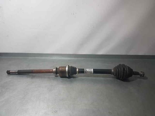 Półoś napędowa przednia prawa 9684135480 PEUGEOT