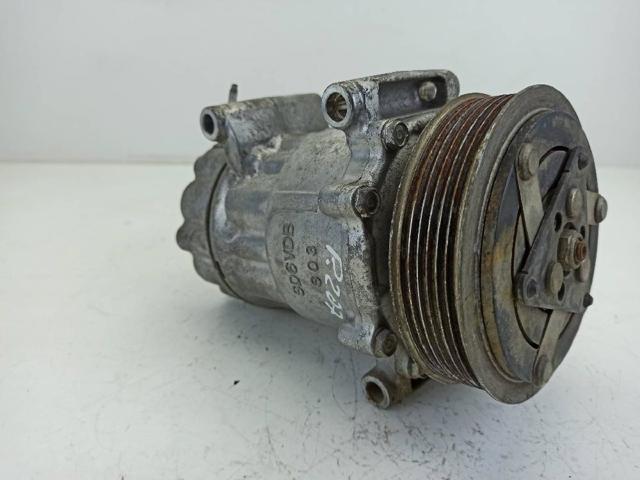 Sprężarka klimatyzacji 9684480480 PEUGEOT