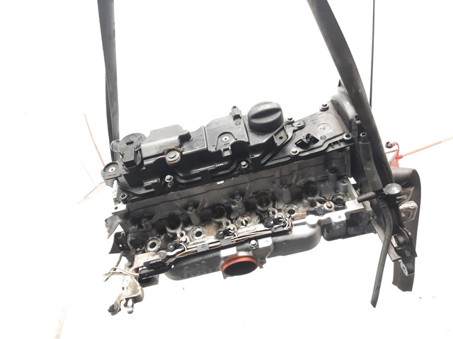 Głowica cylindrów 9684487210 PEUGEOT