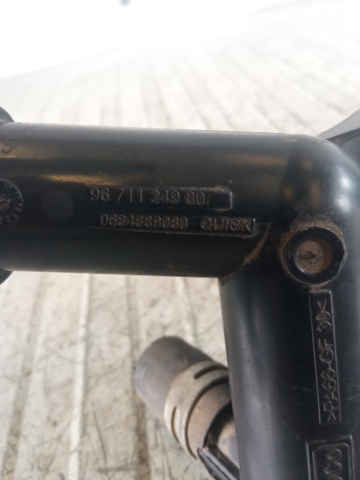 Kołnierz układu chłodzenia (trójnik) Peugeot 508 1 8D