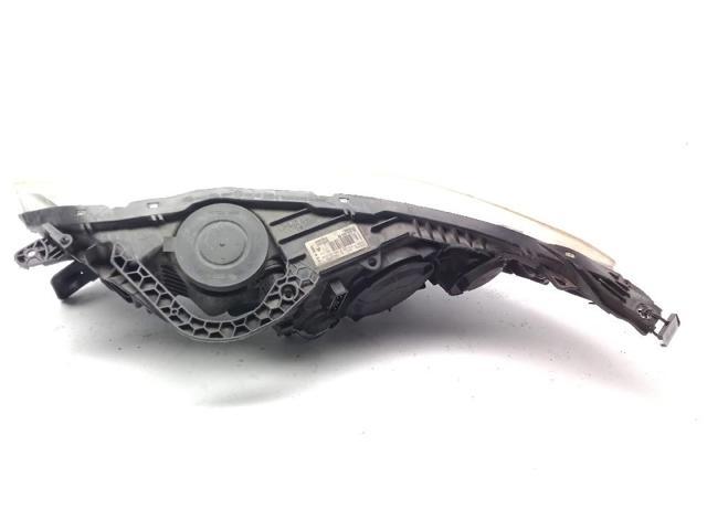 Reflektor prawy Citroen C5 3 RW