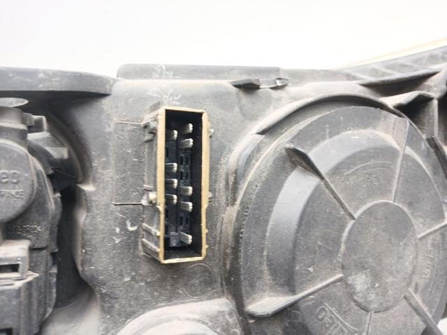 Reflektor prawy Citroen C5 3 RW