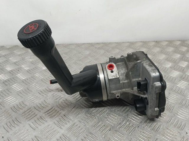 Pompa wspomagania hydraulicznego kierownicy 9684979180 PEUGEOT