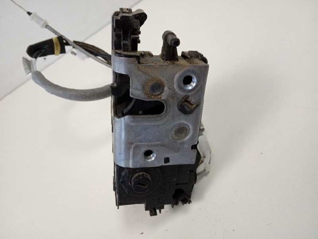Zamek drzwi przednich prawych 9685351480 PEUGEOT