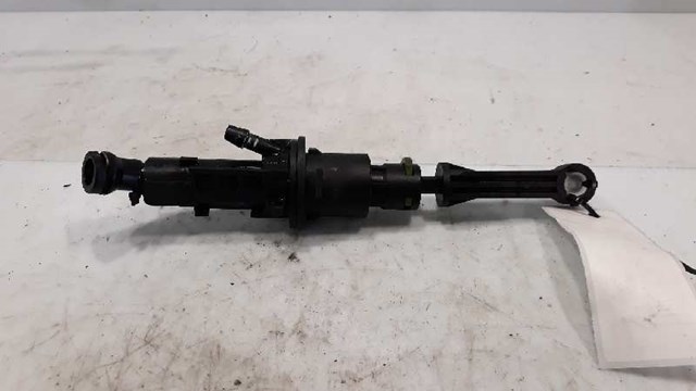 Cylinder sprzęgła główny 9685798980 PEUGEOT