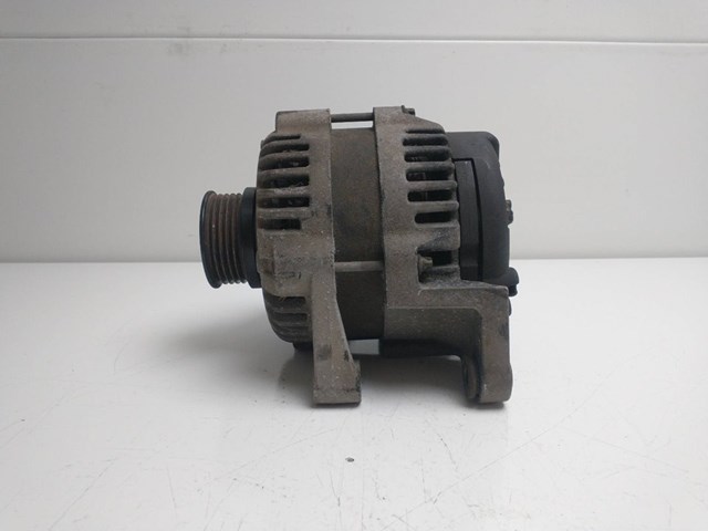 Alternator 96858875 GM