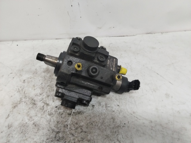 Pompa wtryskowa wysokiego ciśnienia 96859151 GM