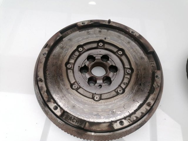 Docisk sprzęgła Peugeot 407 6D