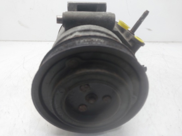 Sprężarka klimatyzacji 96861884 GM