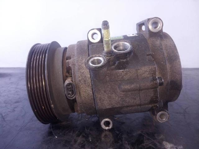 Sprężarka klimatyzacji 96861884 OPEL