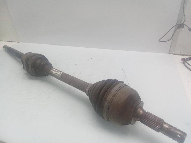 Półoś napędowa przednia prawa 9686867380 PEUGEOT