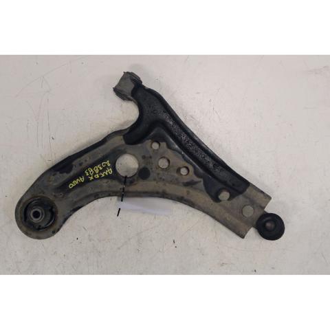 Wahacz zawieszenia przedniego dolny prawy 96870466 GM