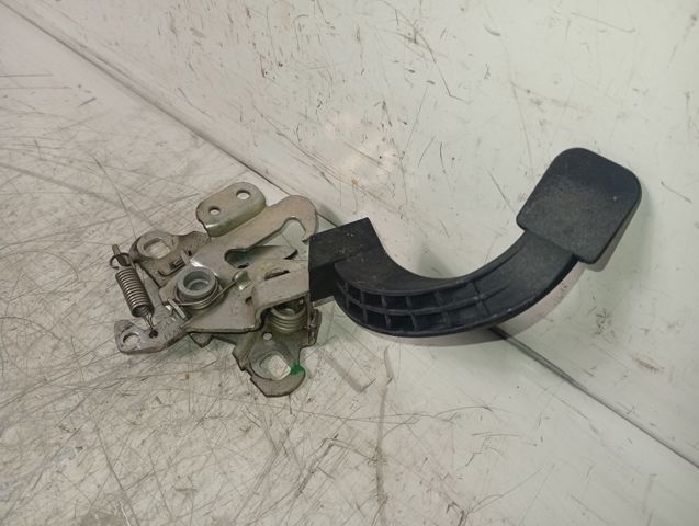 Zamek maski 9687538080 PEUGEOT