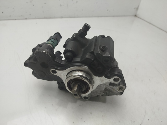 Pompa wtryskowa wysokiego ciśnienia 9687959180 PEUGEOT