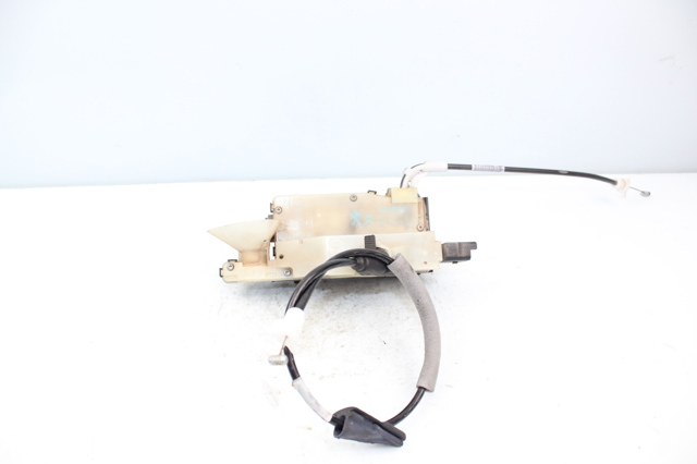 Zamek drzwi przednich lewych 9688080080 PEUGEOT