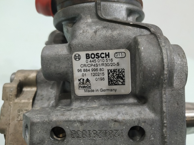 Pompa wtryskowa wysokiego ciśnienia 9688499680 PEUGEOT