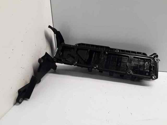 Pokrywa zaworowa 9688939180 PEUGEOT