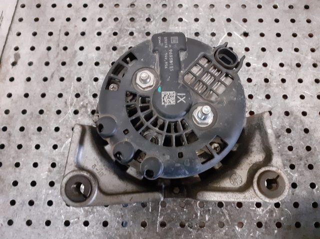 Alternator 96936135 GM