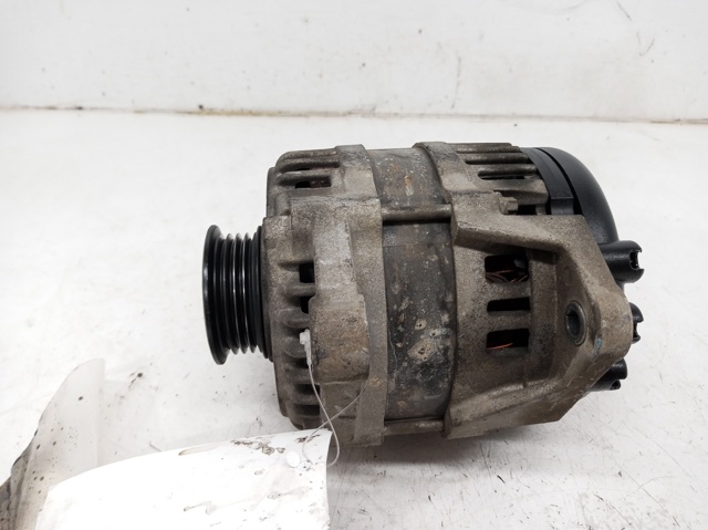 Alternator 96936136 GM
