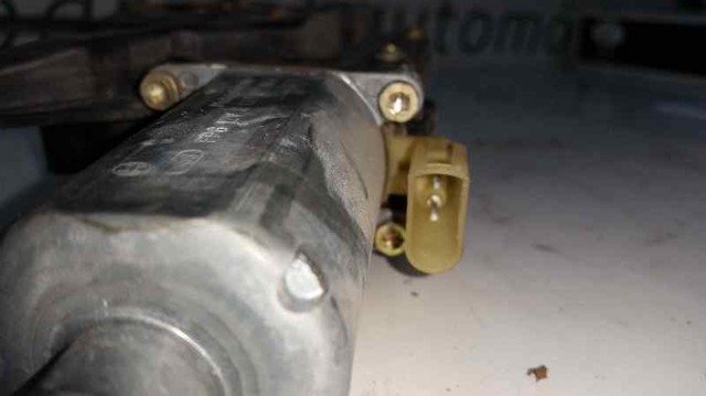 Mechanizm podnoszenia szyby drzwi przednich prawych 96FGA23200BE FORD