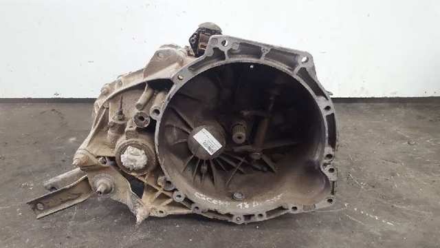 Mechaniczna skrzynia biegów w komplecie 96ZT7002BA FORD