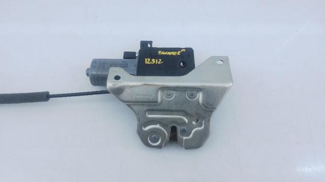 Zamek klapy bagażnika (3/5 drzwi tylnych) Porsche Panamera 970