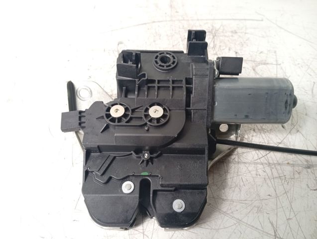 Zamek klapy bagażnika (3/5 drzwi tylnych) Porsche Panamera 970