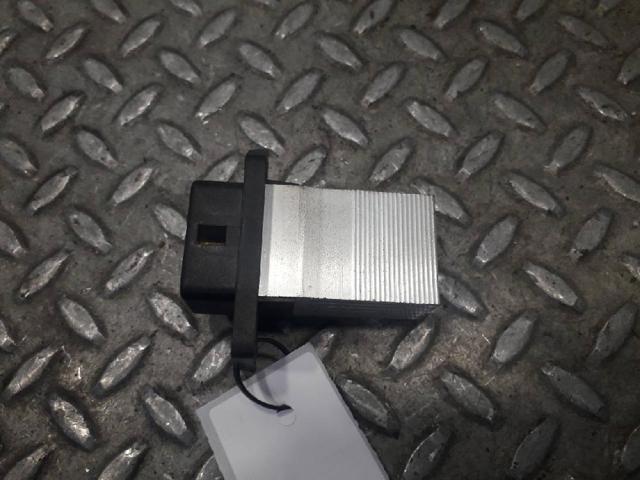 Rezystor wentylatora nagrzewnicy (ogrzewacza kabiny) 971792J000 HYUNDAI