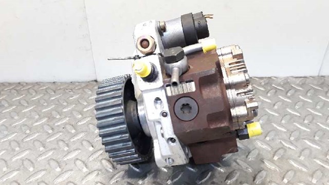 Pompa wtryskowa wysokiego ciśnienia 97327924 OPEL