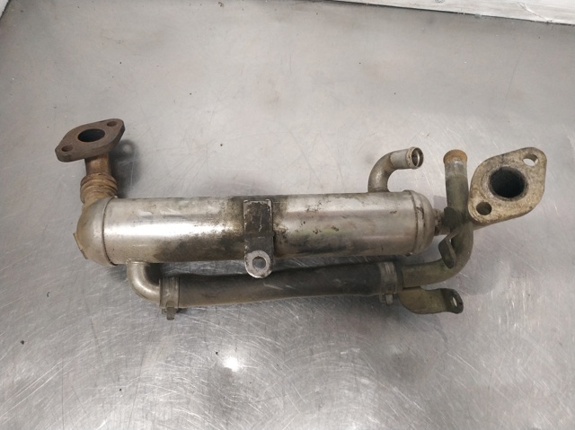 Chłodnica układu recyrkulacji spalin EGR Opel Astra L35