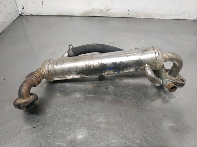 Chłodnica układu recyrkulacji spalin EGR Opel Astra L35
