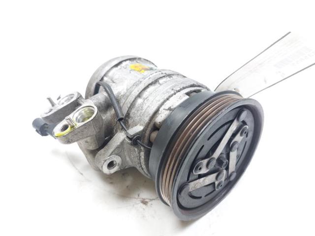 Sprężarka klimatyzacji 977011CXXX HYUNDAI