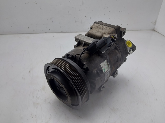 Sprężarka klimatyzacji 9770126200 HYUNDAI