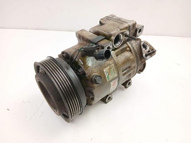 Sprężarka klimatyzacji 977012B101 HYUNDAI